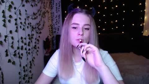 Snapshot of sofia_rosemary chatting on 18, 2, 2025 sofia_rosemary online show from 18, 2, 2025