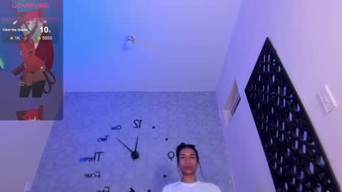 Snapshot of sofia_skater chatting on 6, 12, 2024 sofia_skater online show from 6, 12, 2024