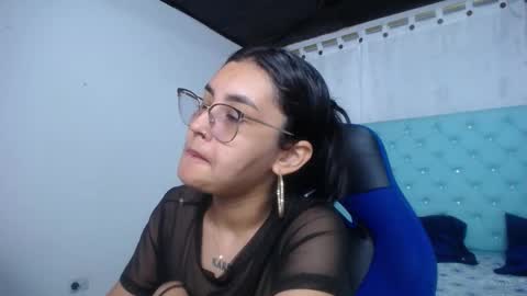 Snapshot of sofiaasexy19 chatting on 17, 10, 2025 Sofia online show from 17, 10, 2025