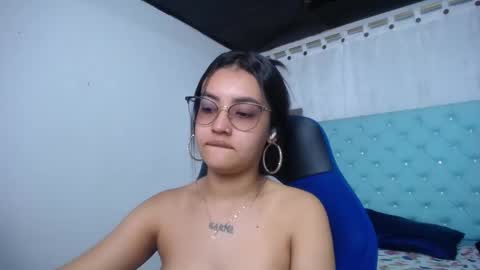 Snapshot of sofiaasexy19 chatting on 23, 10, 2025 Sofia online show from 23, 10, 2025