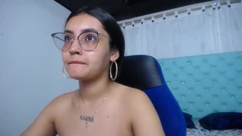 Snapshot of sofiaasexy19 chatting on 24, 10, 2025 Sofia online show from 24, 10, 2025