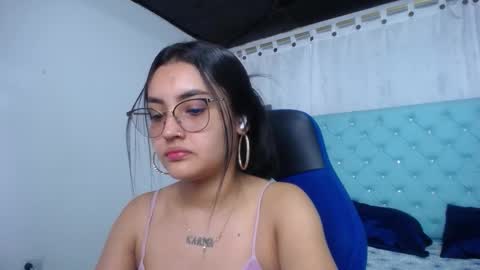 Snapshot of sofiaasexy19 chatting on 27, 10, 2025 Sofia online show from 27, 10, 2025