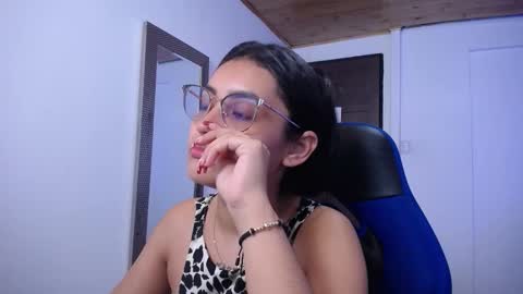 Snapshot of sofiaasexy19 chatting on 9, 11, 2025 Sofia online show from 9, 11, 2025