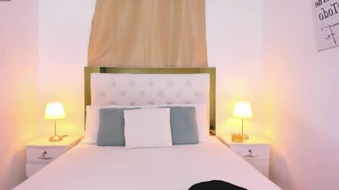 Snapshot of sofiabosch chatting on 15, 10, 2025 Sara online show from 15, 10, 2025