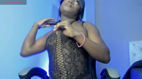 Snapshot of sofiabrouw chatting on 20, 11, 2025 Sofia online show from 20, 11, 2025