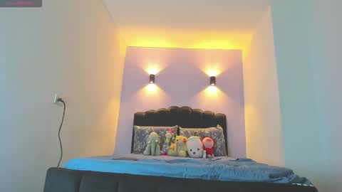 Snapshot of sofiaclaus_19 chatting on 17, 10, 2025 Sofia online show from 17, 10, 2025