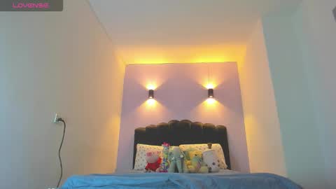 Snapshot of sofiaclaus_19 chatting on 9, 11, 2025 Sofia online show from 9, 11, 2025