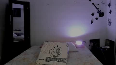 sofiacruz16 online show from 4, 12, 2024