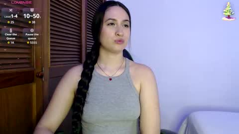 sofiaduque_26 online show from 4, 12, 2025
