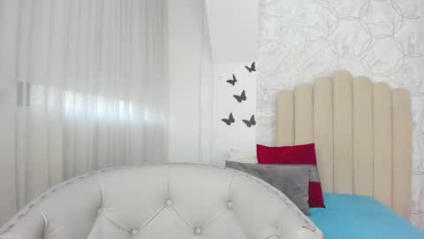 Snapshot of sofiarios04 chatting on 5, 1, 2025 Sofia online show from 5, 1, 2025