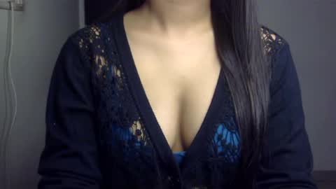 Snapshot of sofie_diva chatting on 10, 2, 2025 divya online show from 10, 2, 2025