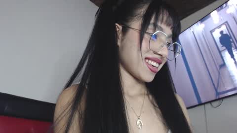 Mia online show from 14, 10, 2025