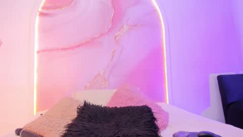 Sofii Lopezz online show from 4, 3, 2026