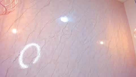 Snapshot of sofii_miller_ chatting on 14, 12, 2024 online show from 14, 12, 2024