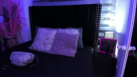 Sofia online show from 24, 1, 2025