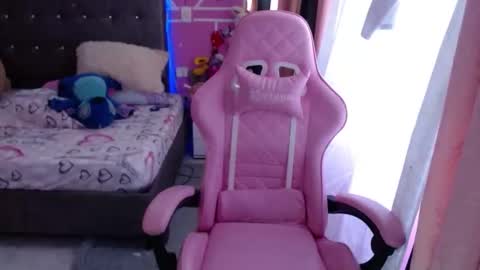 sofia Dreams online show from 21, 1, 2025