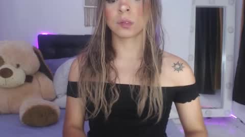 Snapshot of sofiievans_ chatting on 28, 2, 2025   online show from 28, 2, 2025