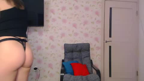  Kaitbrunette and SofiblondeWelcome room Private is Open  Make us happy online show from 27, 4, 2026