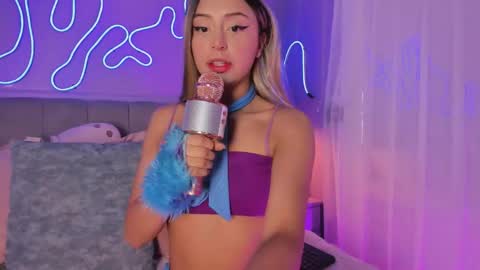 Snapshot of sofly_s chatting on 24, 11, 2025 Sofi online show from 24, 11, 2025