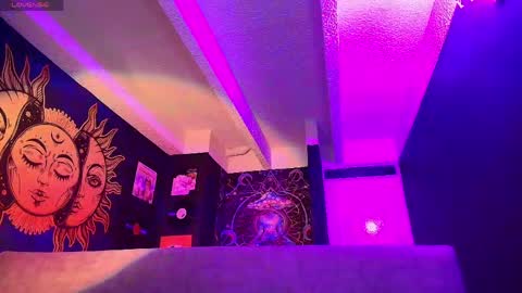 Snapshot of sofnicol_ chatting on 11, 5, 2026 Nicol online show from 11, 5, 2026