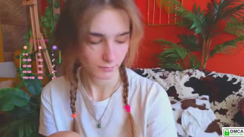 E online show from 7, 10, 2025