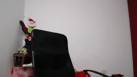 Camila M online show from 2, 12, 2024