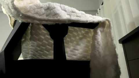 Snapshot of softlygirl chatting on 14, 5, 2026 softlygirl online show from 14, 5, 2026