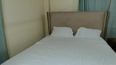 Snapshot of softlysinful chatting on 7, 11, 2025 softlysinful online show from 7, 11, 2025