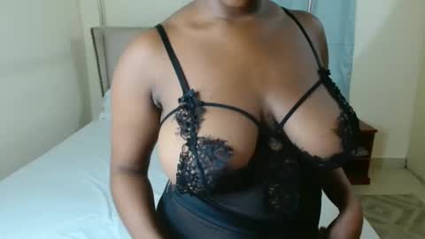 Snapshot of softlysinful chatting on 2, 12, 2025 softlysinful online show from 2, 12, 2025