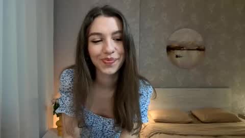 Kelly online show from 5, 10, 2025