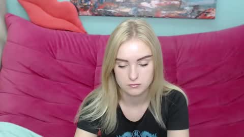 Snapshot of sofysoft chatting on 3, 10, 2025 sofysoft online show from 3, 10, 2025