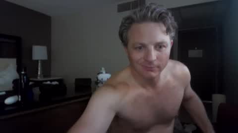 Snapshot of sohottonight63 chatting on 12, 11, 2025 sohottonight63 online show from 12, 11, 2025