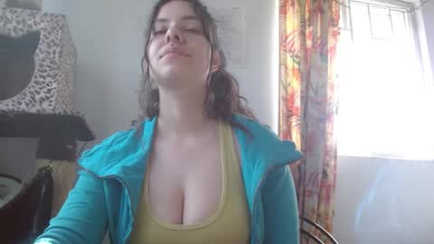 Snapshot of soka_lovers_04_ chatting on 23, 11, 2025 Sofia online show from 23, 11, 2025