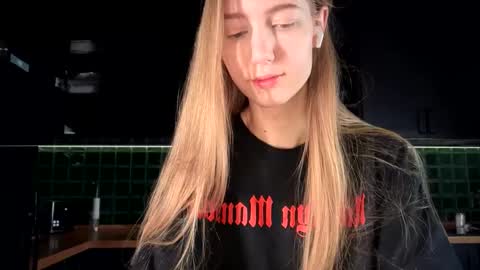 Bella online show from 5, 2, 2026