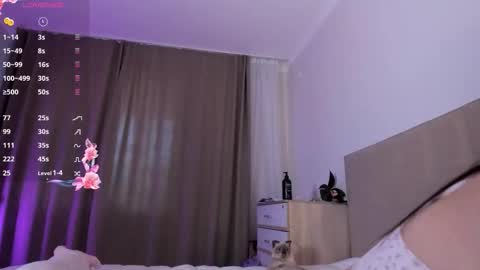 Snapshot of solar_marin chatting on 26, 11, 2025 Rin online show from 26, 11, 2025