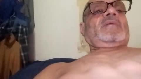 Snapshot of solokool7e chatting on 20, 12, 2025 ELLIOTT online show from 20, 12, 2025