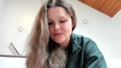 Snapshot of someonesday chatting on 15, 1, 2025 SomeonesDay online show from 15, 1, 2025