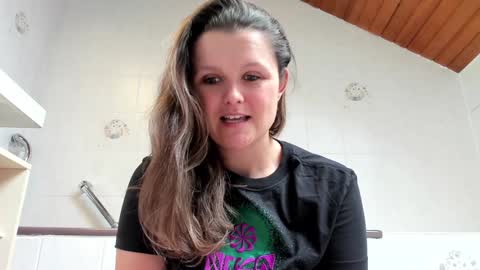 Snapshot of someonesday chatting on 20, 1, 2025 SomeonesDay online show from 20, 1, 2025