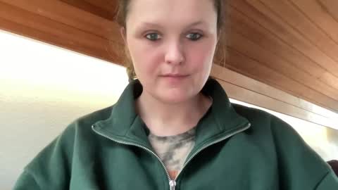 Snapshot of someonesday chatting on 10, 3, 2025 SomeonesDay online show from 10, 3, 2025