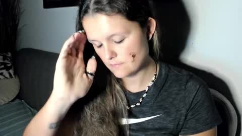 Snapshot of someonesday chatting on 15, 10, 2025 SomeonesDay online show from 15, 10, 2025