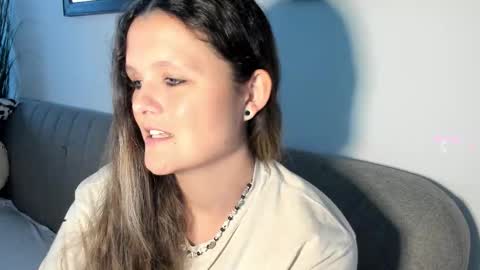 Snapshot of someonesday chatting on 4, 11, 2025 SomeonesDay online show from 4, 11, 2025