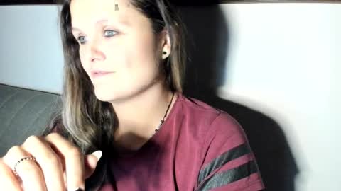 Snapshot of someonesday chatting on 3, 12, 2025 SomeonesDay online show from 3, 12, 2025