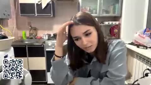 Hello My name is Jane  im new model here and little but shy but curious. online show from 27, 11, 2025