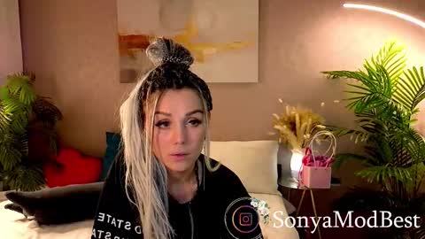 Snapshot of sonasprint chatting on 19, 10, 2025 sonasprint online show from 19, 10, 2025