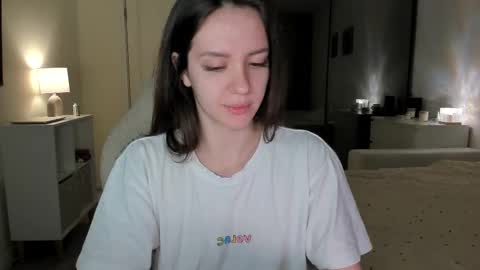 sonia_moon_ online show from 19, 10, 2025