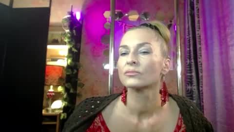 Snapshot of soniadance chatting on 18, 5, 2026 Sonia online show from 18, 5, 2026