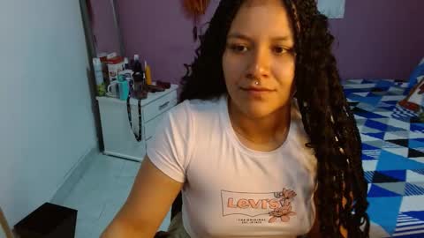 soniafuckboobs online show from 28, 12, 2024