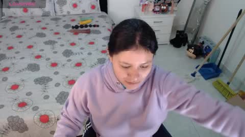 Snapshot of soniafuckboobs chatting on 1, 4, 2026 soniafuckboobs online show from 1, 4, 2026