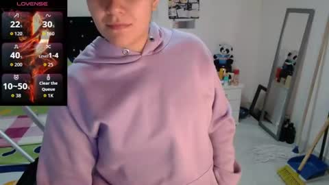 soniafuckboobs online show from 18, 6, 2026