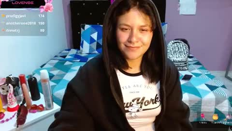 Snapshot of sonialatin69 chatting on 7, 2, 2025 sonialatin69 online show from 7, 2, 2025